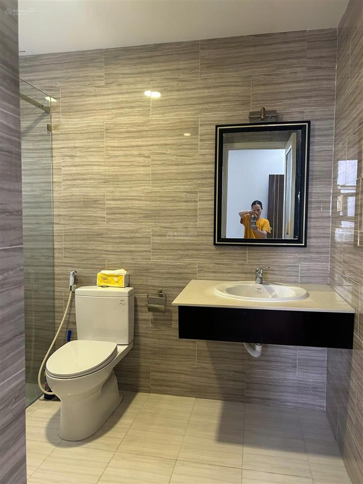 Cho thuê căn hộ la casa dt 92m2 tk 2 pn 2 wc, full nt tầng cao view thoáng giá 13,5 tr/tháng