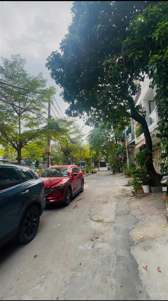 Nhà 3 lầu mới ngay công viên 14,8 tỷ, bình lợi, p13, bình thạnh. dt 4x15=60m2, 4pn 4wc