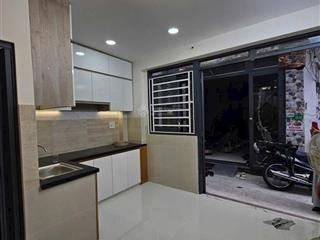 Một căn nhà giá vừa túi tiền vẫn có không gian riêng tư ? ok giá 2.2 tỷ