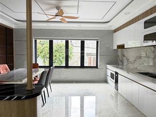 Siêu phẩm thang máy 450kg  chỉ 7,8 tỷ tl  55m2 ( 5.2 x 11)