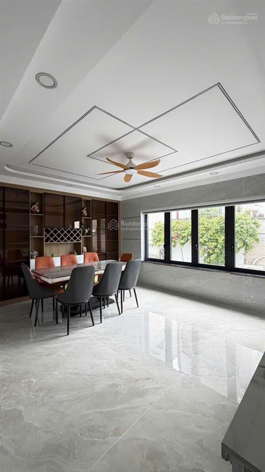 Siêu phẩm thang máy 450kg  chỉ 7,8 tỷ tl  55m2 ( 5.2 x 11)