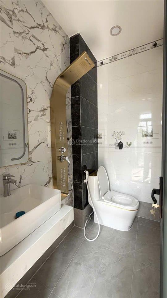 Siêu phẩm thang máy 450kg  chỉ 7,8 tỷ tl  55m2 ( 5.2 x 11)