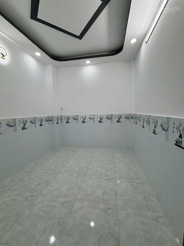 Chủ gấp bán giảm gần 300tr giá mới 5.35 tỷ lê văn quới nhà đẹp hẻm 6m 51m2