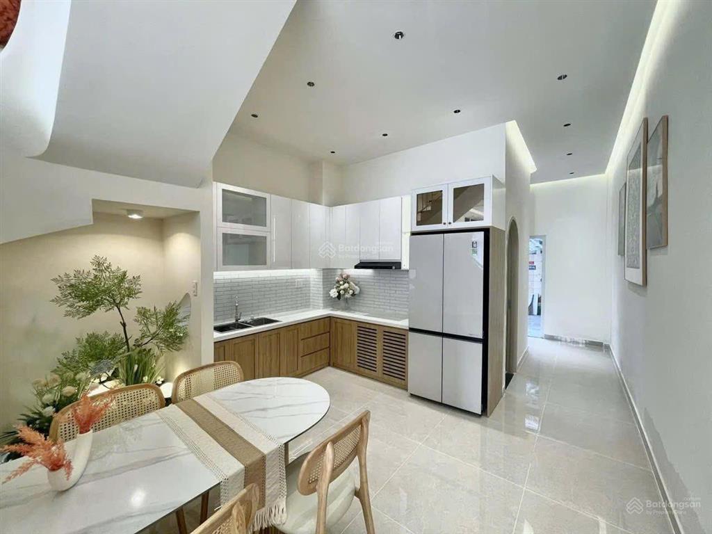 Giá chỉ 8.6 tỷ tl. + diện tích = 42.5m2 trần văn quang, p10 tân bình