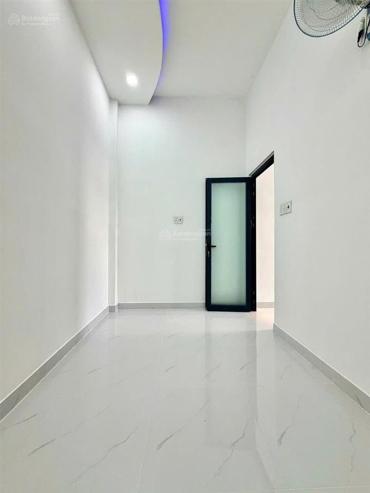 Gía 3.990 tỷ tl trương phước phan giáp lê văn quới  32m2 (4 x 8)