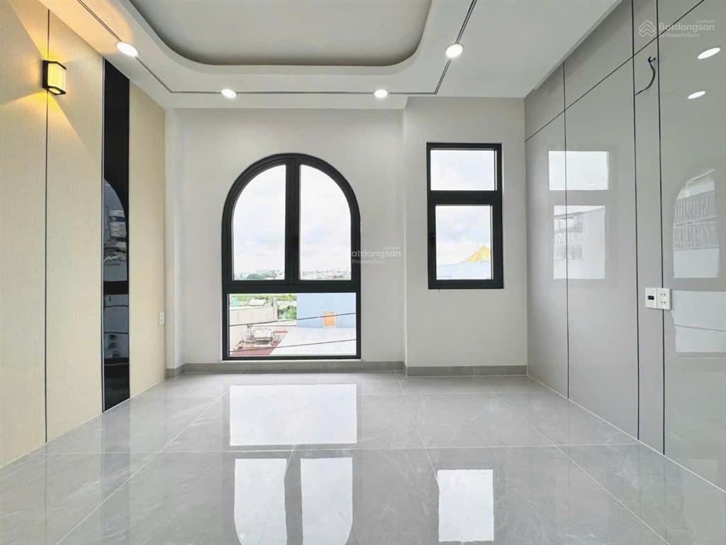 Giá 6tỷ7 bớt lộc siêu phẩm full ntcc vào ở ngay.. gần chợ lê văn quới.. giáp 4 xã tân phú