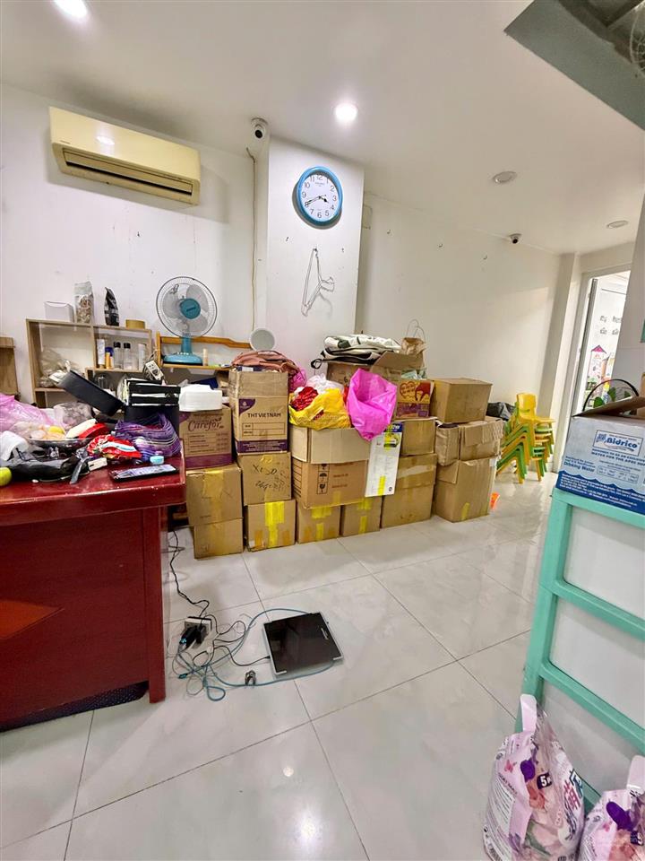 Mặt tiền 16m  ngay ngã 3  thu nhập 25tr/tháng