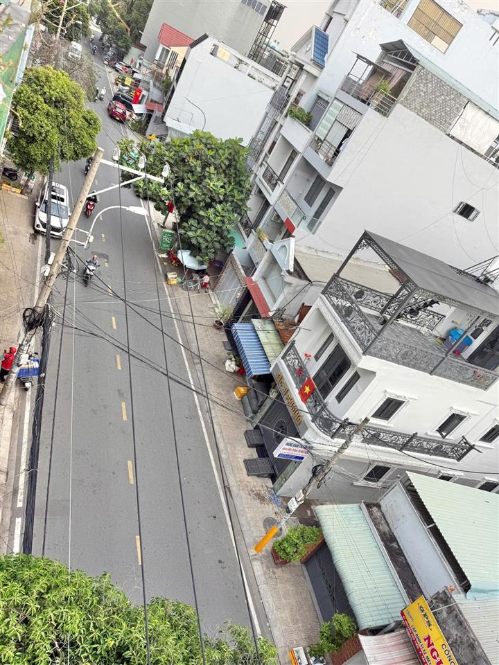 Mặt tiền 16m  ngay ngã 3  thu nhập 25tr/tháng