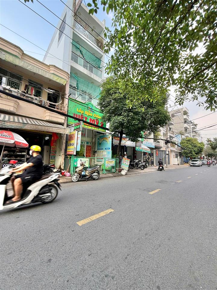 Mặt tiền 16m  ngay ngã 3  thu nhập 25tr/tháng
