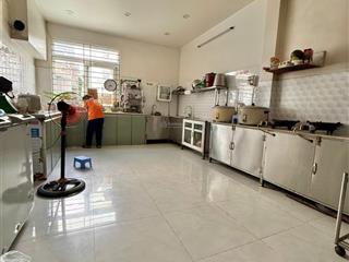 Mặt tiền 16m  ngay ngã 3  thu nhập 25tr/tháng