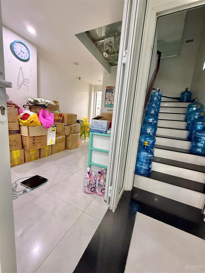 Mặt tiền 16m  ngay ngã 3  thu nhập 25tr/tháng