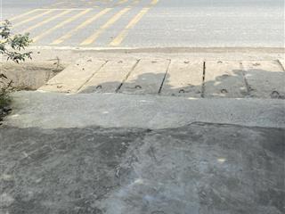 Sổ đỏ chính chủ nhà đang sử dụng đường quốc lộ 6, phường kỳ sơn, hòa bình