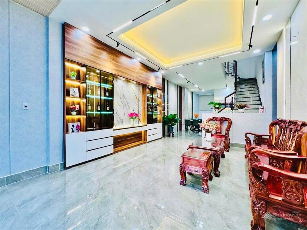 Bán nhà hẻm xe hơi 839 lê hồng phong  sư vạn hạnh quận 10, dt 5.3x11m, lửng 3 lầu, giá 16.8 tỷ