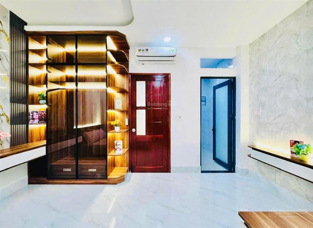 Bán nhà hẻm xe hơi 839 lê hồng phong  sư vạn hạnh quận 10, dt 5.3x11m, lửng 3 lầu, giá 16.8 tỷ