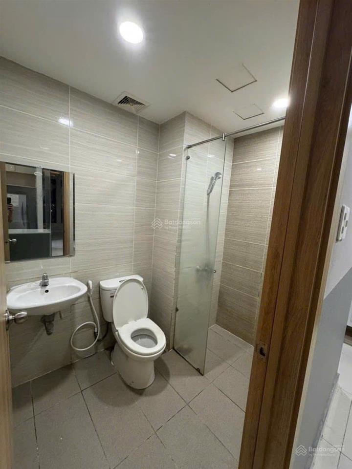 Idico tân phú,lũy bán bíchblock c căn 2p ngủ 74m2,nội thất, 10tr/th