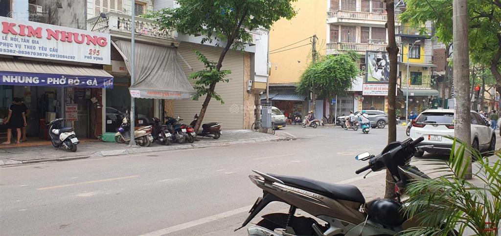 Bán nhà đường giải phóng, dt 82 m2, 8 tầng, sau mở đường mới cực đẹp!
