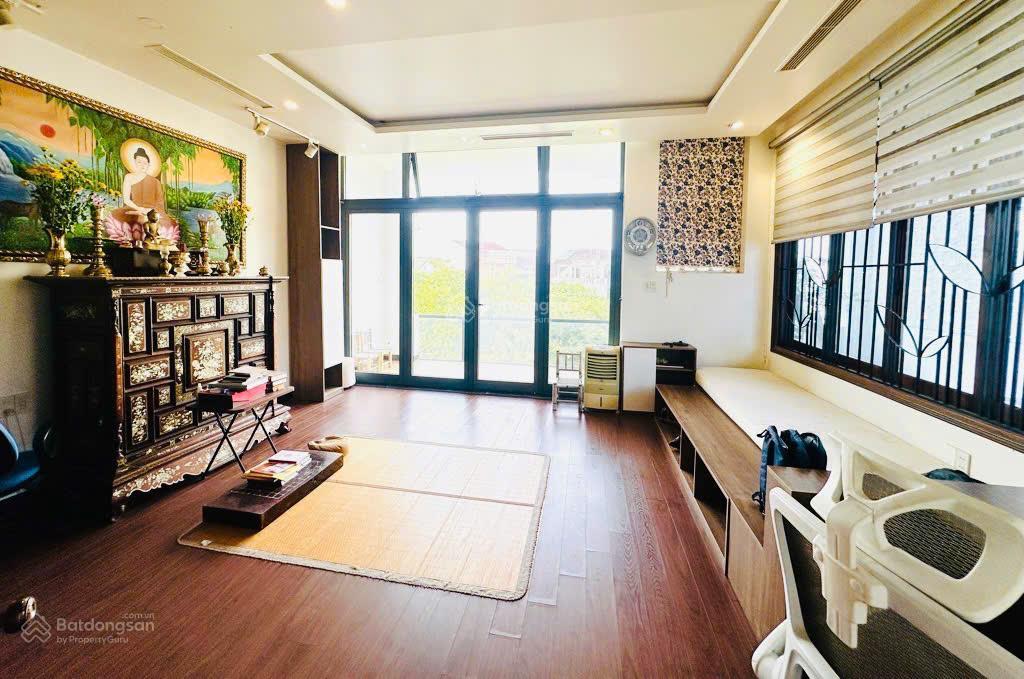 View triệu đô tâm bậc nhất  dt 192 m  mt 8.5mphùng chí kiêntp huế  độ hiếm khỏi phải bàn.