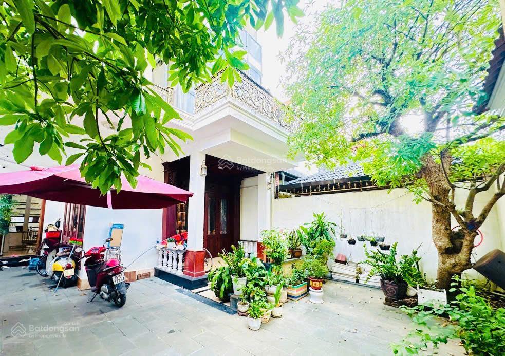 View triệu đô tâm bậc nhất  dt 192 m  mt 8.5mphùng chí kiêntp huế  độ hiếm khỏi phải bàn.