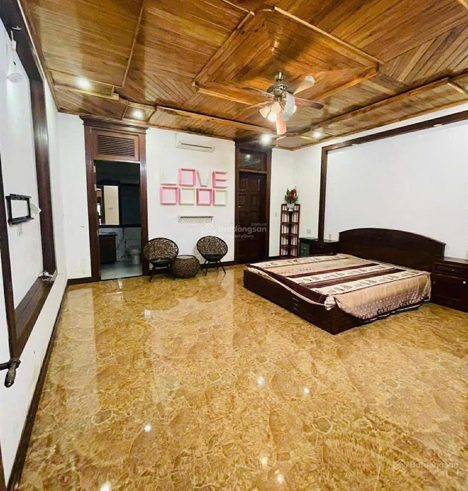Chủ định cư tại mỹ cần bánnhà 3 tầng gỗ hương cao cấpdt 192mview sôngđặng văn ngữ tp huế