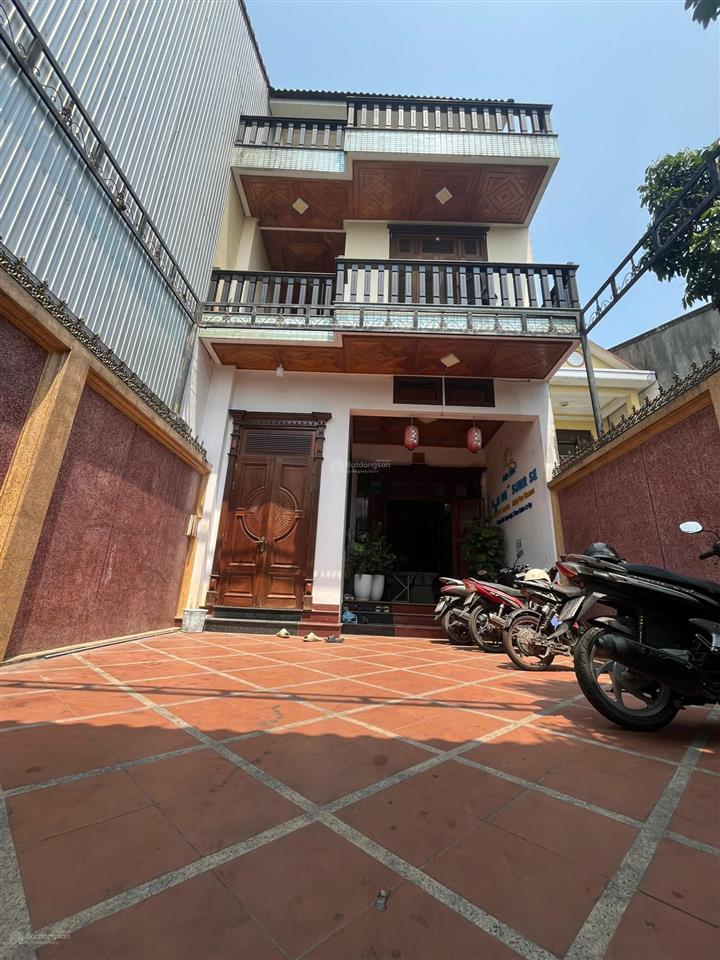 Chủ định cư tại mỹ cần bánnhà 3 tầng gỗ hương cao cấpdt 192mview sôngđặng văn ngữ tp huế