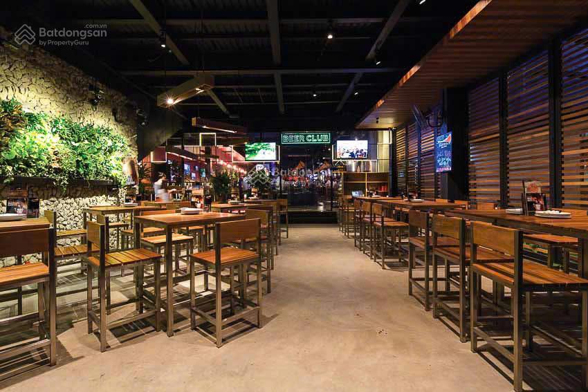 Siêu phẩm cho thuê mbkd phố hoàng đạo thúy, dt 250m mặt tiền 12m siêu rộng, phù hợp nhà hàng cafe