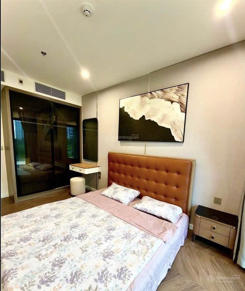 Chính chủ cho thuê thăng long number one, 3pn, 117m2, full đồ, giá 19tr/th.  0846 228 ***