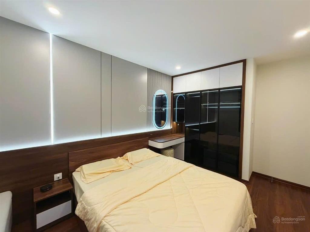 Cực hiếm cho thuê ch star city 23 lê văn lương, 60m2, 1pn, full, giá 13.5 tr/tháng.  0846 228 ***