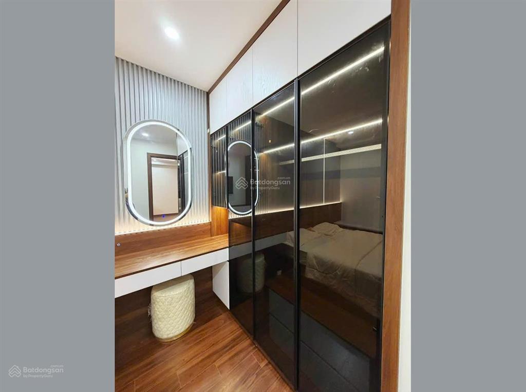 Cực hiếm cho thuê ch star city 23 lê văn lương, 60m2, 1pn, full, giá 13.5 tr/tháng.  0846 228 ***