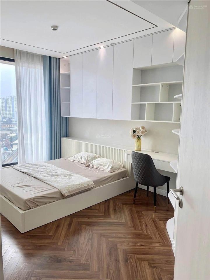 Chính chủ cho thuê căn hộ trinity tower, 2pn, 70m2, full đồ, giá từ 15tr/th.  0846 228 ***