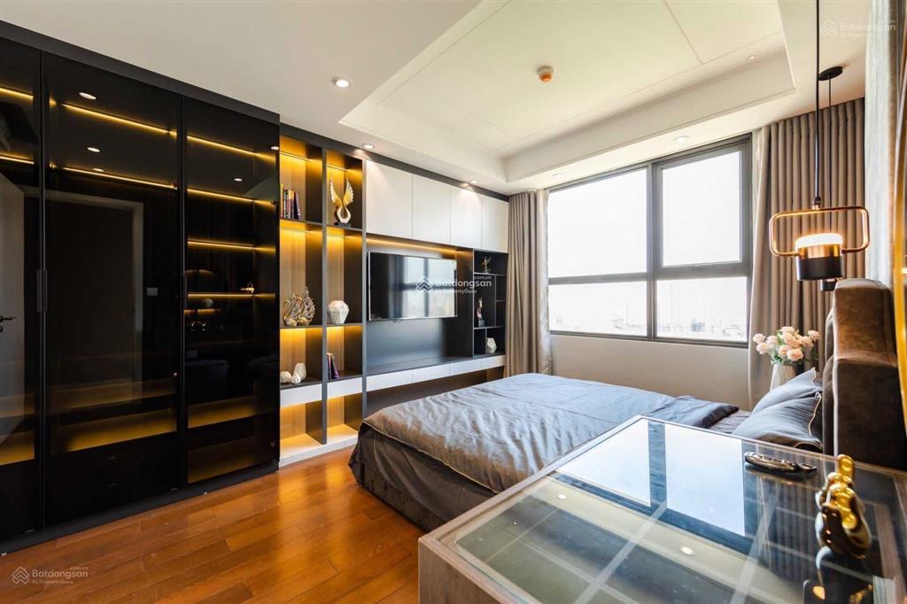 Hot căn hộ d'capitale, 95m2, 3pn, full nội thất, giá 26,5 tr/tháng.  0846 228 ***