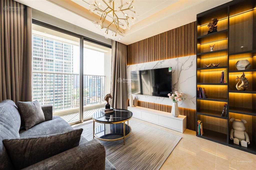 Hot căn hộ d'capitale, 95m2, 3pn, full nội thất, giá 26,5 tr/tháng.  0846 228 ***