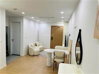 Chính chủ cho thuê căn hộ studio vinhomes west point, 34m2, full đồ, 11tr/tháng.  0968 685 ***