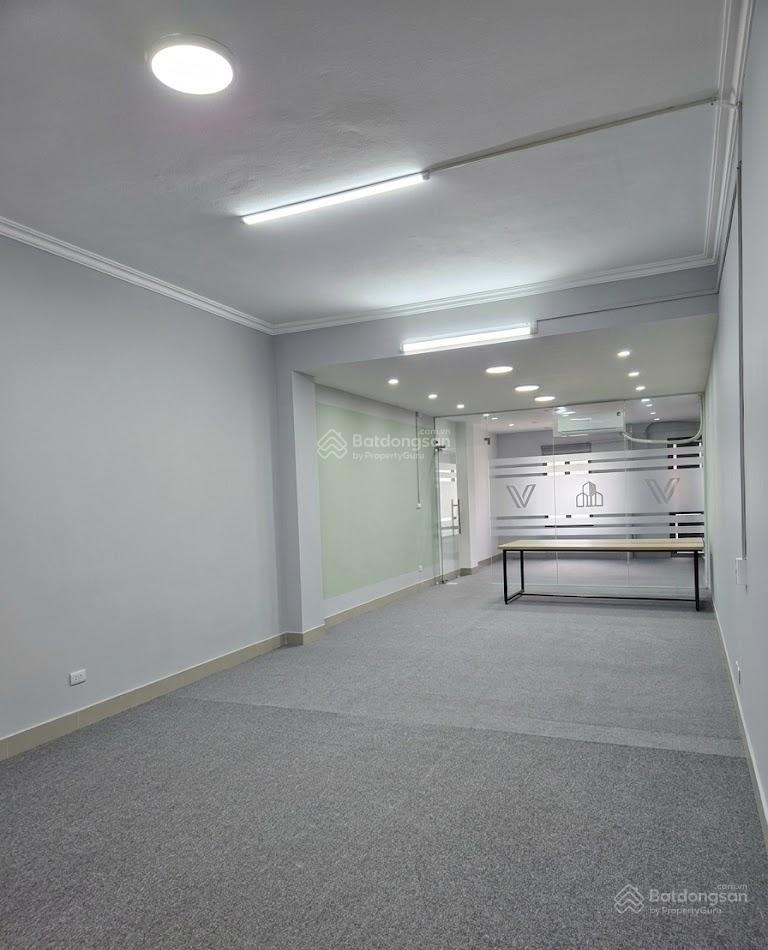 Chính chủ cho thuê văn phòng 66m2 tại lê văn lương, thanh xuân, hà nội