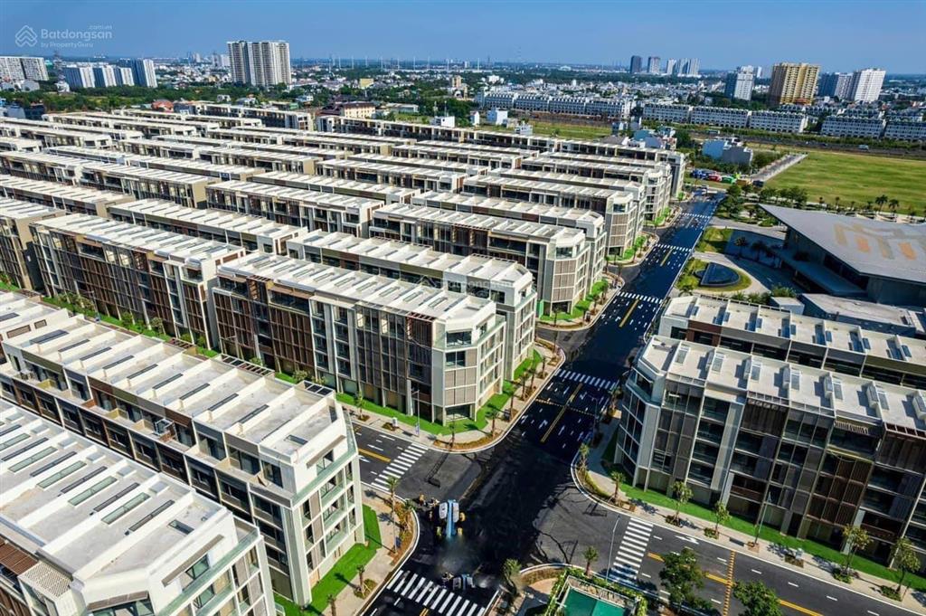Cần bán gấp căn soho giá 31 tỷ đã bao gồm thuế phí, nhà sẵn sổ