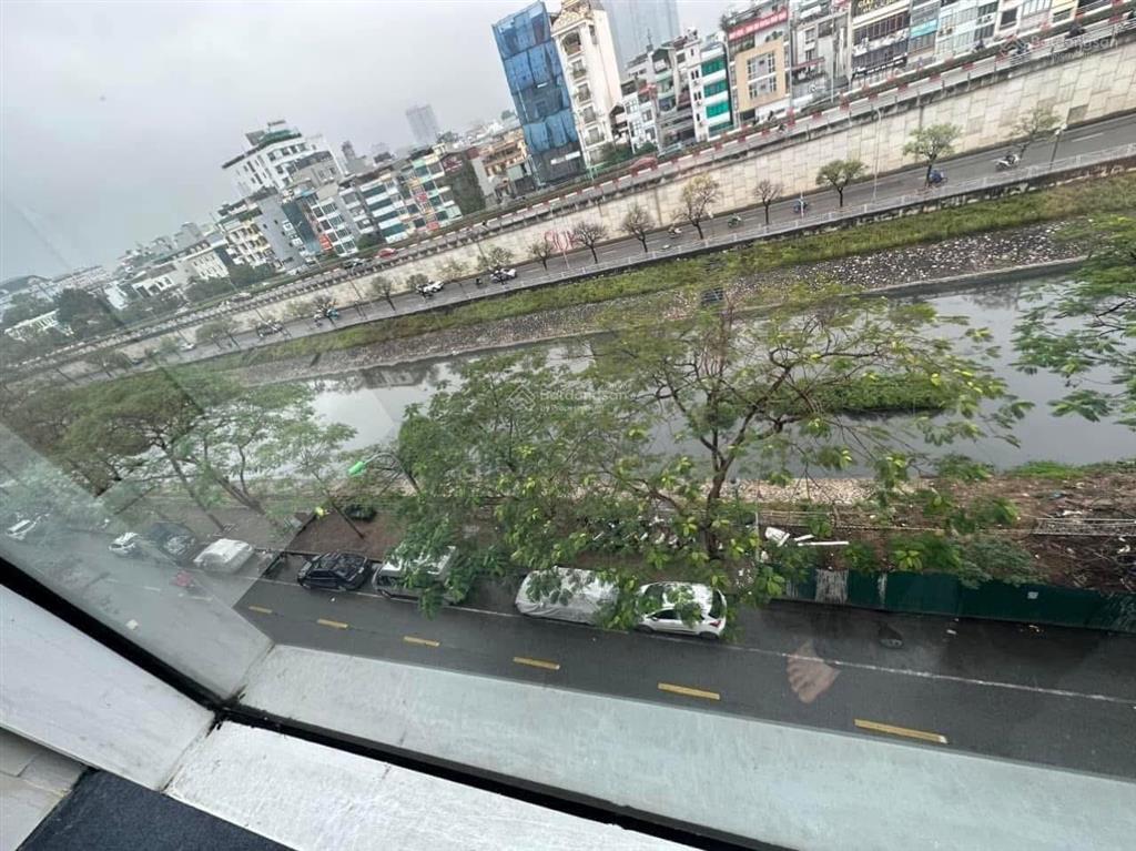 Tòa building 10 tầng mặt vũ tông phan, lô góc, dt 315m, mặt tiền 11m, 0911 444 ***