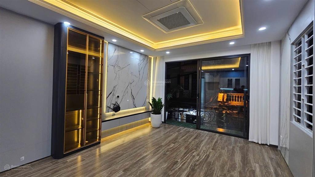 Siêu phẩm xây mới 7 tầng thang máy  ô tô đội nhân ba đình  60m  mặt tiền 6.6m, 0911 444 ***