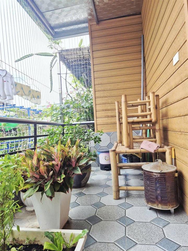 Cắt lỗ giảm sâu  phân lô ô tô vào  đường láng 33m x 5 tầng  10.5 tỷ