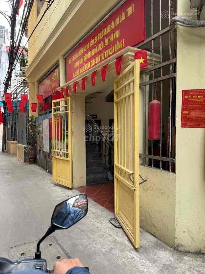 Nhà 2 tầng cũ phố võ chí công, phường nghĩa đô, quận cầu giấy, dt 32m, hơn 6 tỷ, 0911 444 ***
