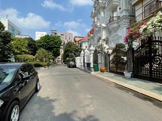 Hot bán nhà hẻm vip p. bến thành. nhà 3 tầng, thang máy, dt 100 m2,giá đầu tư chỉ 280tr m2