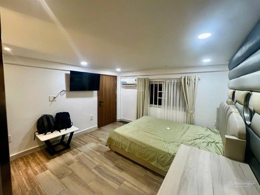 Bán nhà phạm văn hai 85m²  mặt tiền lô góc  6 tầng thang máy  thu 550tr/năm  giá 24 tỷ