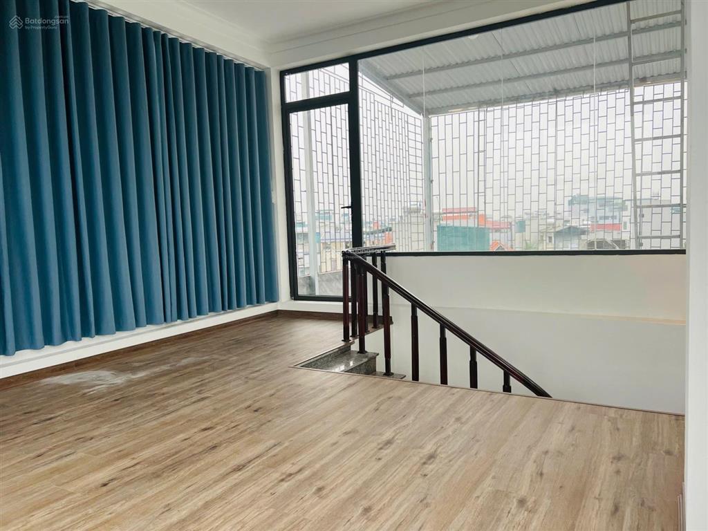 Nhà đẹp  ngõ rộng thoáng gần ô tô. nhả dân xây. phú thứ tây mỗ 45m*5t giá chào 8.5 tỷ có tl.