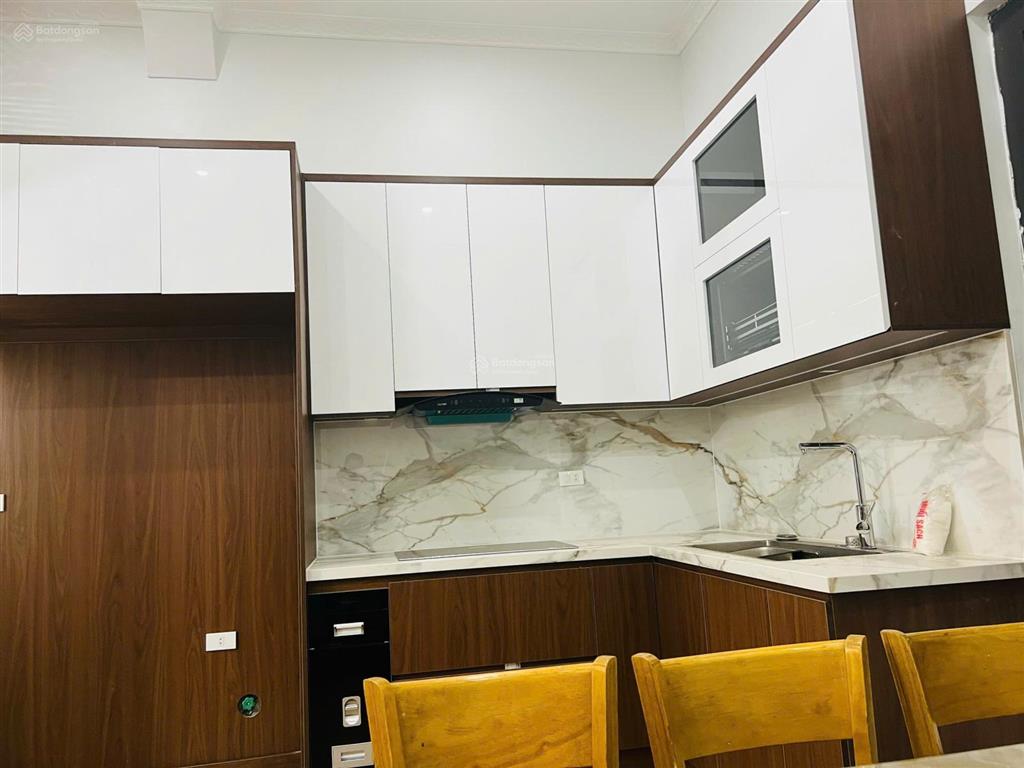 Nhà đẹp  ngõ rộng thoáng gần ô tô. nhả dân xây. phú thứ tây mỗ 45m*5t giá chào 8.5 tỷ có tl.