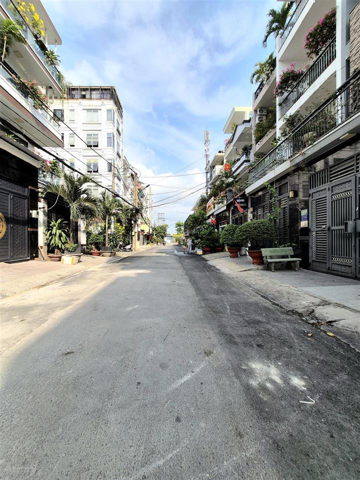 Cạnh kênh tham lương đường 10m 64m²  3 tầng  phạm văn chiêu ( đường số 53)  8 tỷ 5 tl