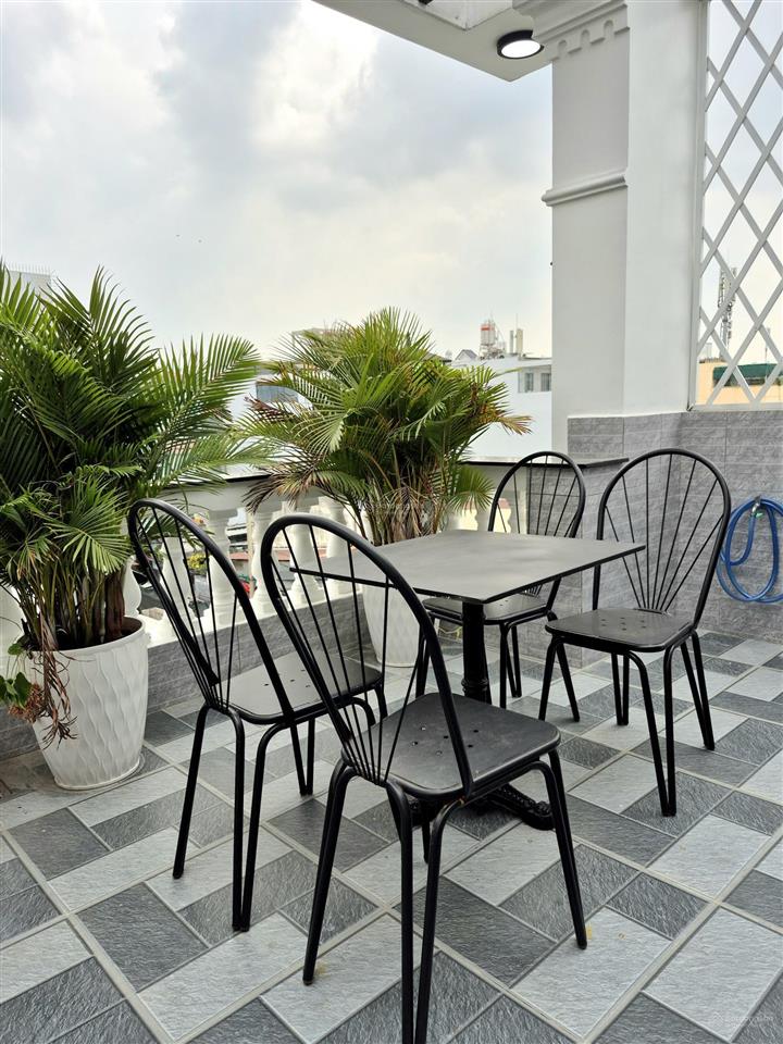 Chợ thạch đà  hẻm xe hơi  có thang máy  4 tầng  8 tỷ 5 tl