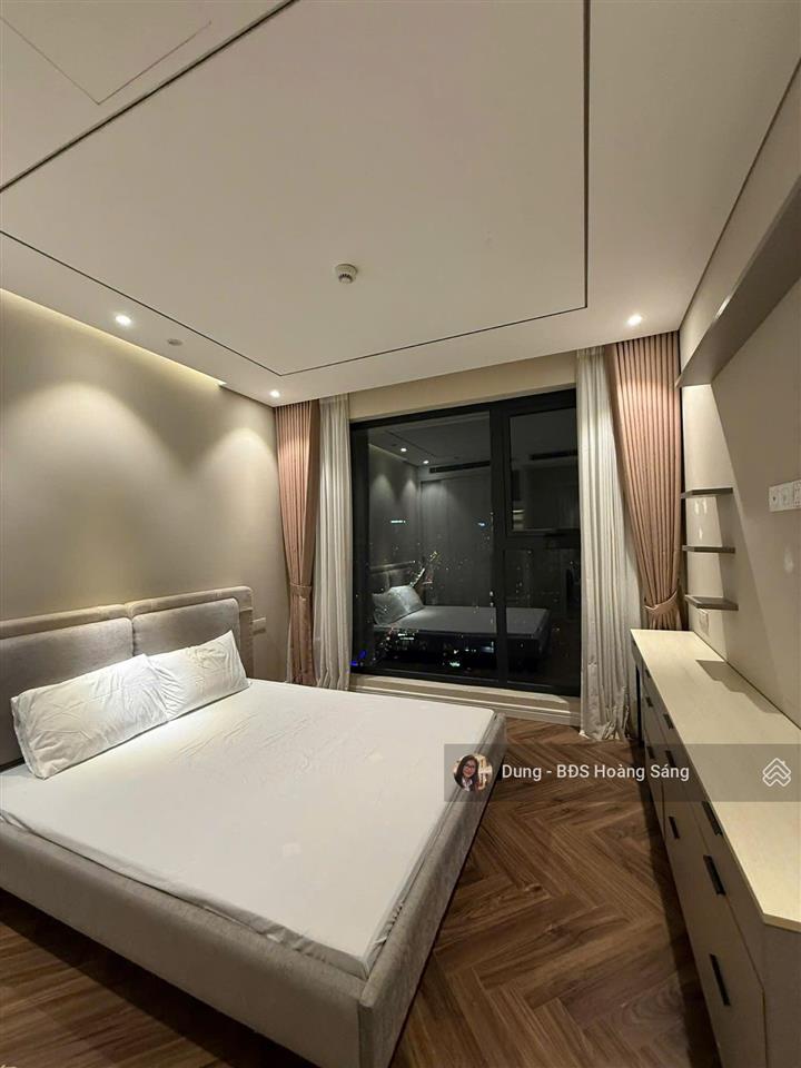 Chính chủ gửi bán cc stellar căn góc 112m2 3 ngủ 2vs,  0936 218 ***