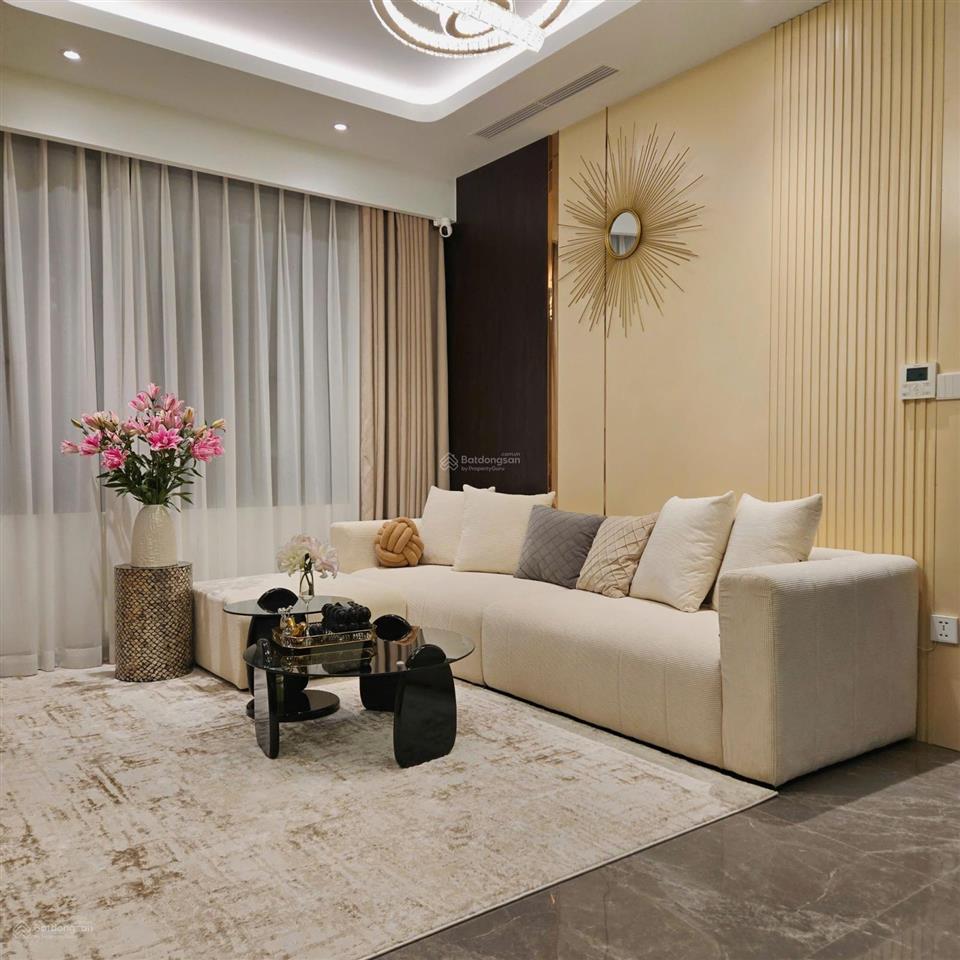 Không ảo, chính chủ gửi bán cc legend 64m.72.5m.73m2,  0936 218 ***