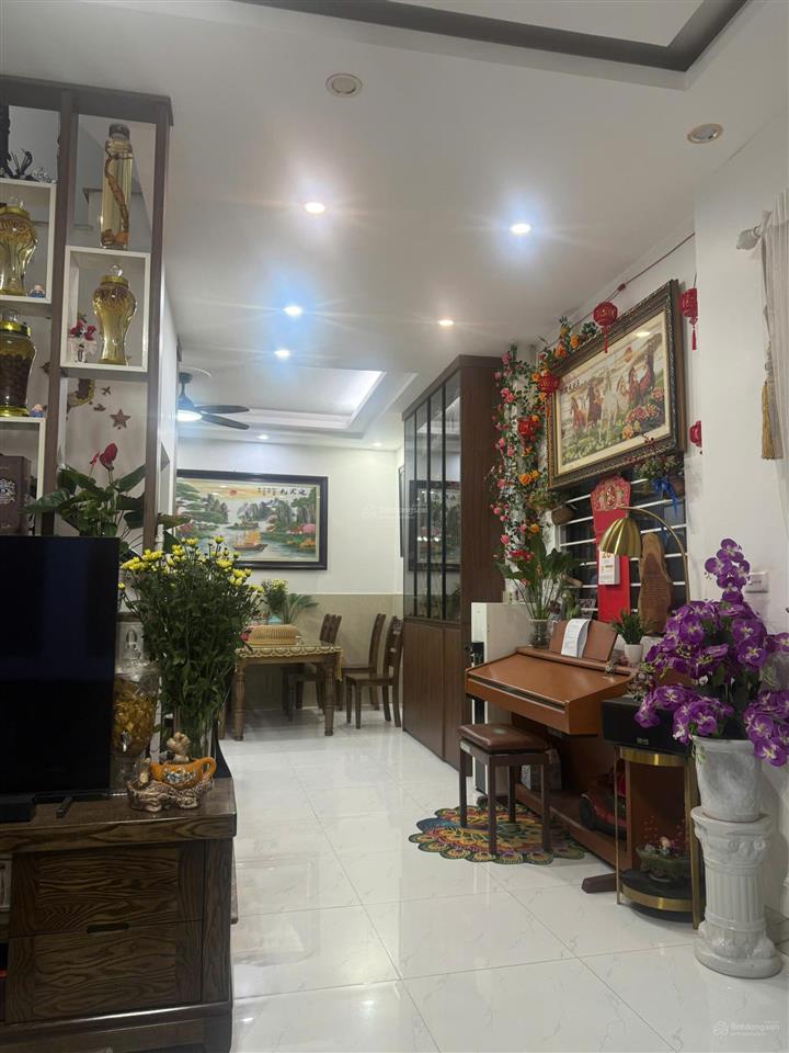 Bán nhà riêng tại ngõ 103, đường nguyễn đạo an, 200 triệu / m2, 51 m2 ( lưu không 6m)