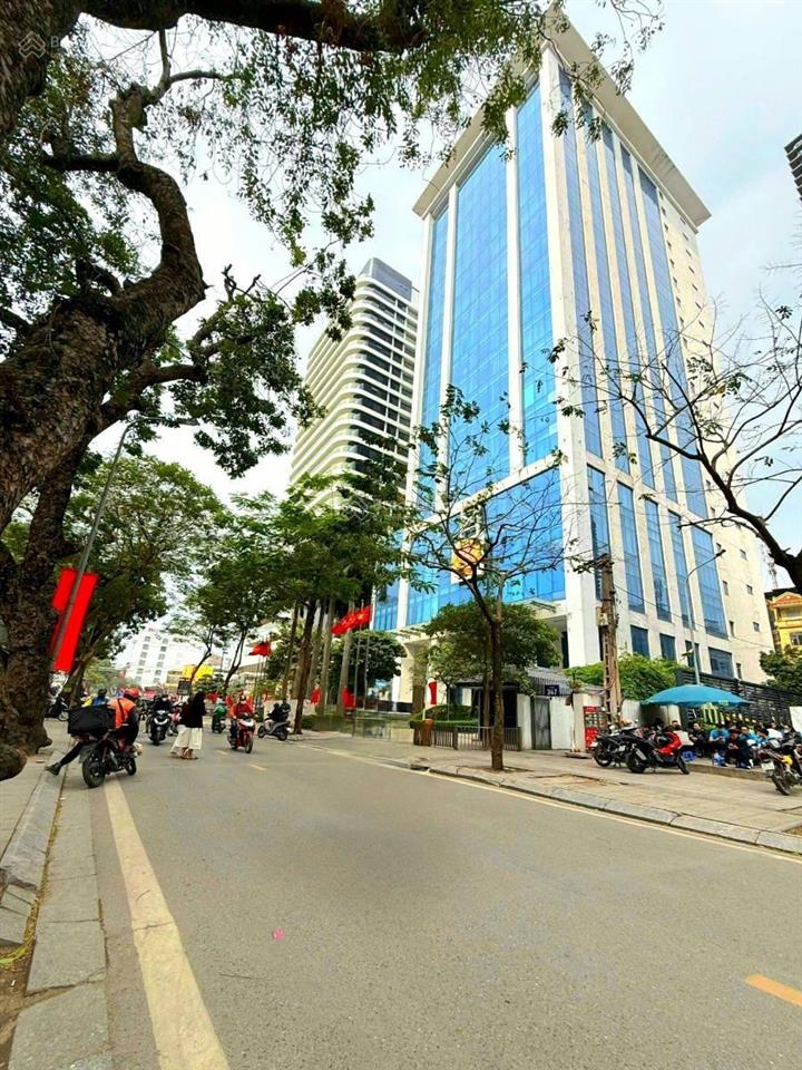 Bán tòa nhà mặt phố đội cấn ba đình 1724m221t mt29m lô góc full thổ cư 1390 tỷ đội cấn.