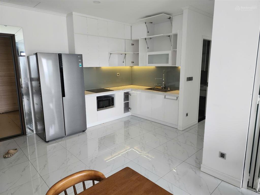 Cẩn ra hàng gấp căn 1 phòng ngủ 2 tỷ 300 triệu gọi em  0706 334 ***