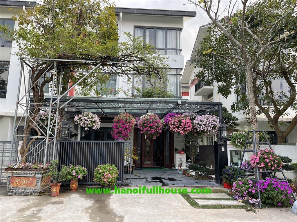 Cho thuê biệt thự gamuda. 04 tầng, full nội thất mới có thang máy, điều hòa